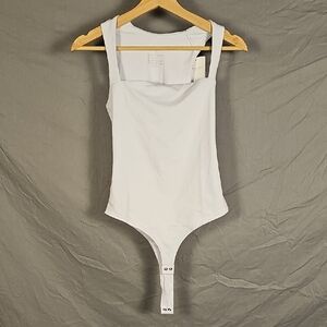 ReoRia White Sleeveless Bodysuit